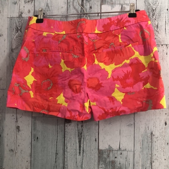 Loft Bright Floral Print Petite Shorts 4P - Picture 2 of 9